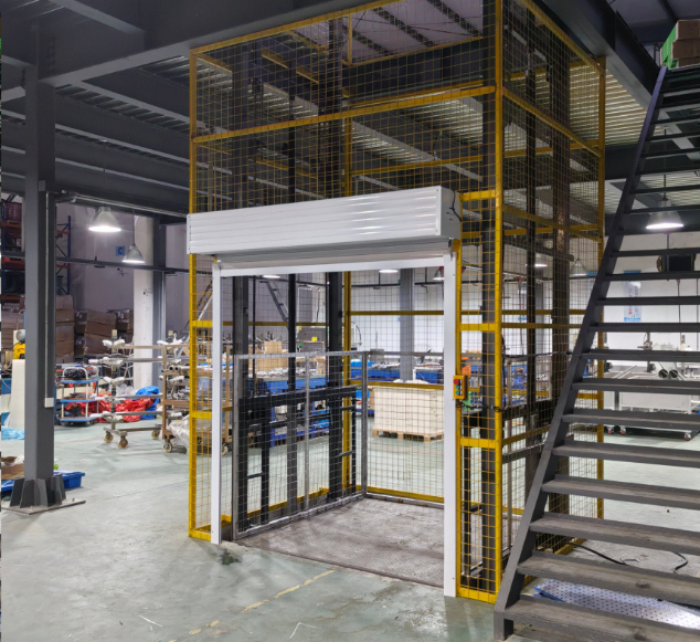 马尾食品厂物料提升